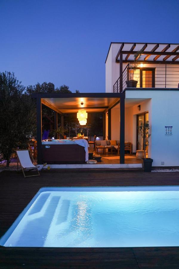 Villa Suncica With Heated Pool, Jacuzzi And Bikes Near Zadar Sukosan Exterior photo