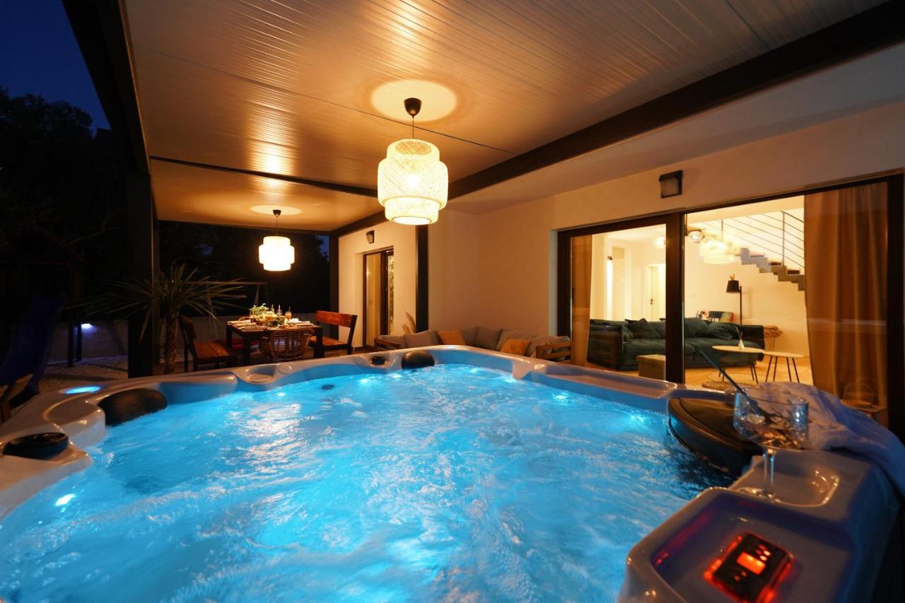 Villa Suncica With Heated Pool, Jacuzzi And Bikes Near Zadar Sukosan Exterior photo