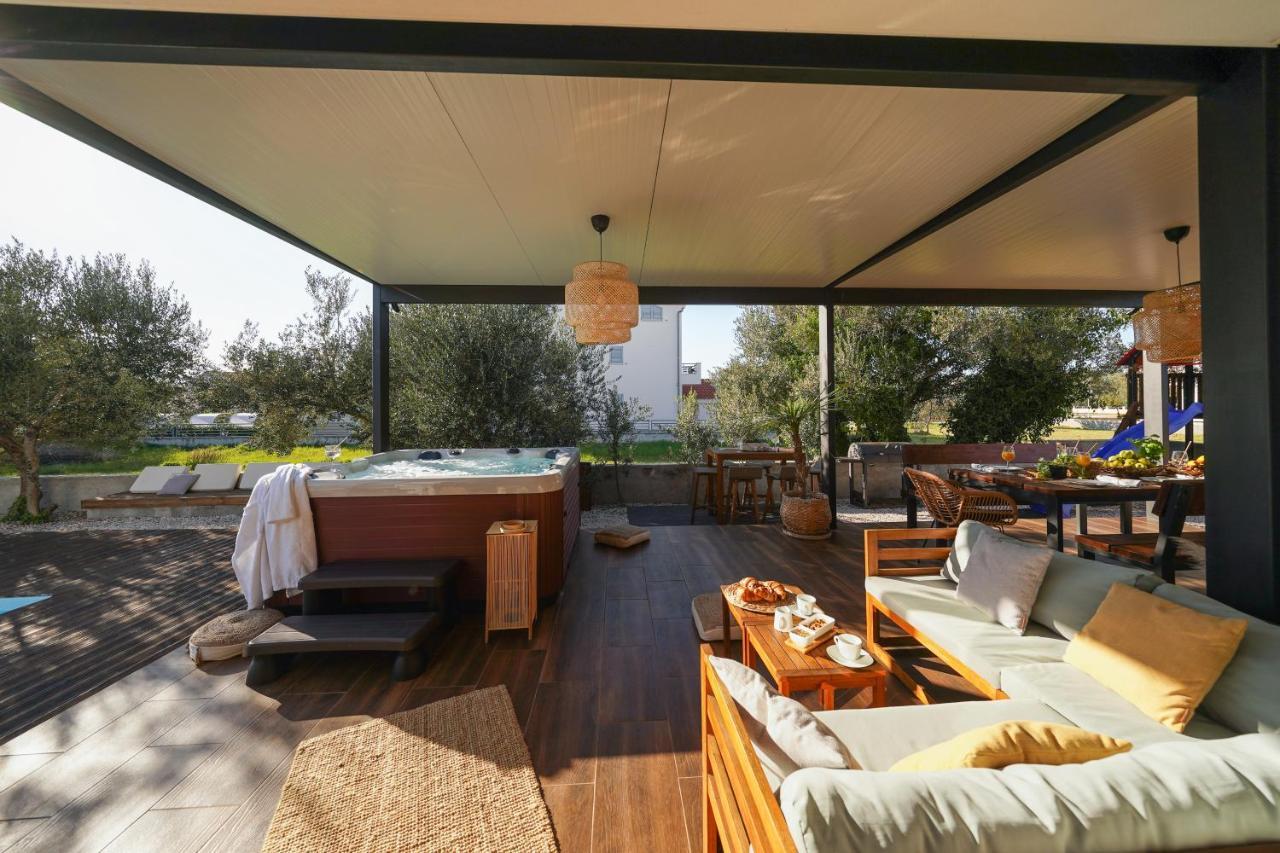 Villa Suncica With Heated Pool, Jacuzzi And Bikes Near Zadar Sukosan Exterior photo