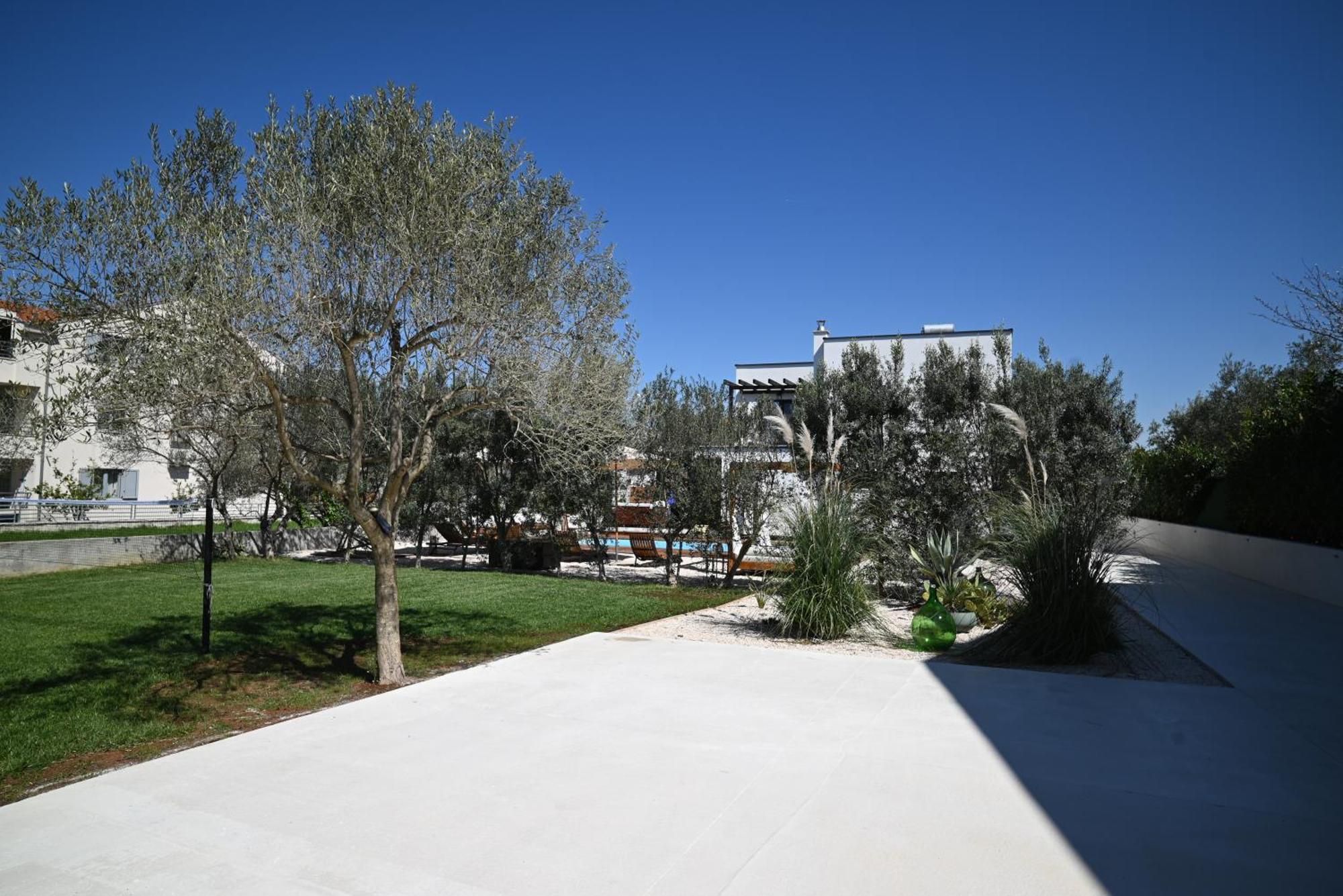 Villa Suncica With Heated Pool, Jacuzzi And Bikes Near Zadar Sukosan Exterior photo